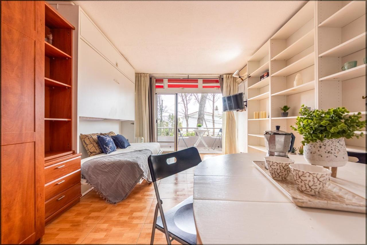 Luminoso Bungalow Con Parking Tarragona Eksteriør billede